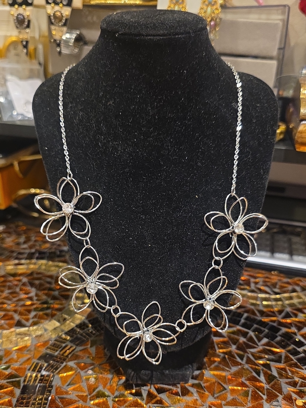 Charming Charlie Silver Floral Openwork Necklace